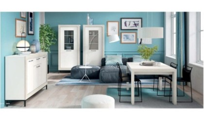 Conjunto de muebles de salón compuesto por dos armarios, un aparador y una mesa en color madera blanco con varios acabados