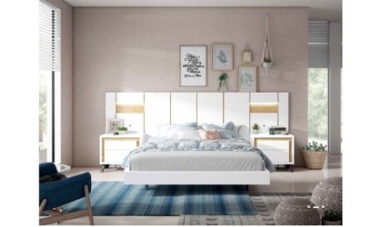 Dormitorio completo formado por cabecero, somier y dos mesitas de color madera blanco mate con acabados en madera bora en ACEM