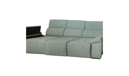 Sofa con asientos deslizantes en ACEM