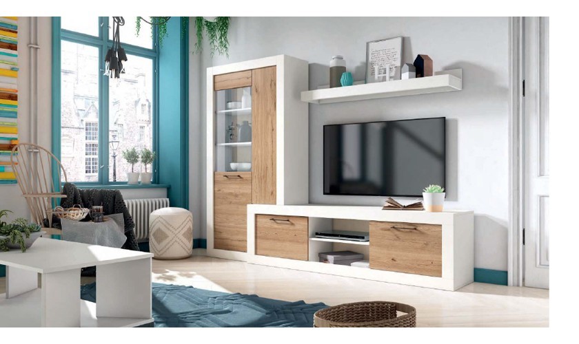 Conjunto de muebles de salón en color madera blanco mate con acabados en madera natural