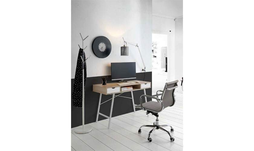 Mesa de escritorio con dos cajones y silla de oficina