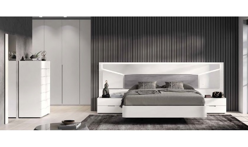 Dormitorio completo en madera blanca con dos mesitas, comoda y espejo