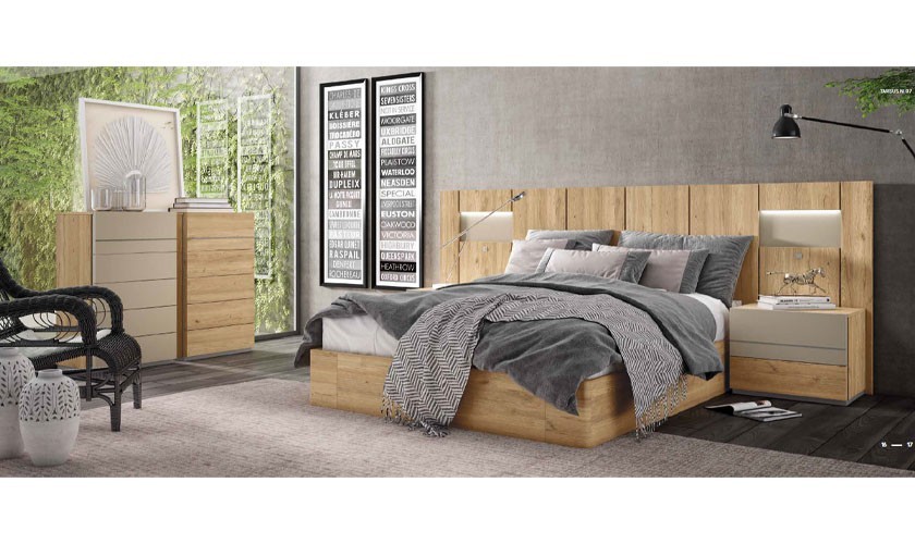 Dormitorio completo en color madera natural con acabados en blanco hueso